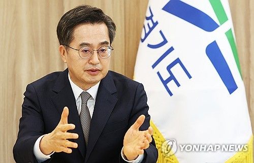 신년 인터뷰하는 김동연 경기도지사