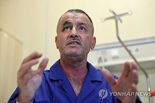 아제르바이잔 여객기 추락 사고서 생존한 승무원 줄푸가르 아사도프