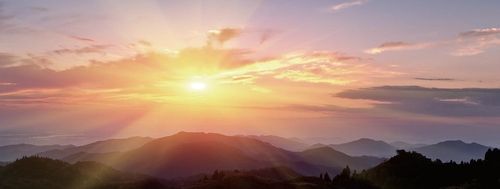 망월봉에서 바라본 일출