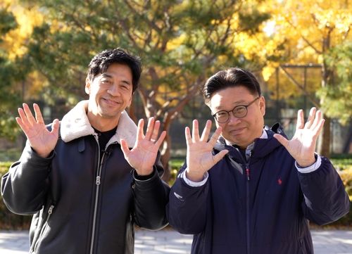 배우 권오중과 서경덕 성신여대 교수