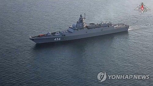 동지중해에서 훈련 중인 러시아 해군 함정