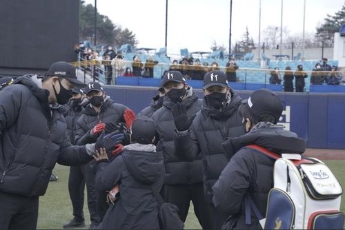 이승엽야구장학재단이 매년 여는 유소년야구캠프