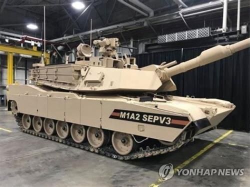 대만형 M1A2T 전차의 원형 모델인 MIA2 SEPV3(M1A2C) 전차 