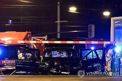 마그데부르크 크리스마스 마켓에 돌진한 차량