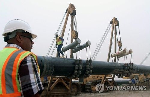 이라크의 송유관 건설 현장.