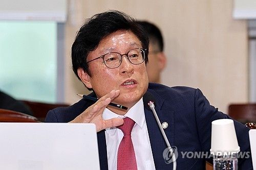 질의하는 박형수 의원