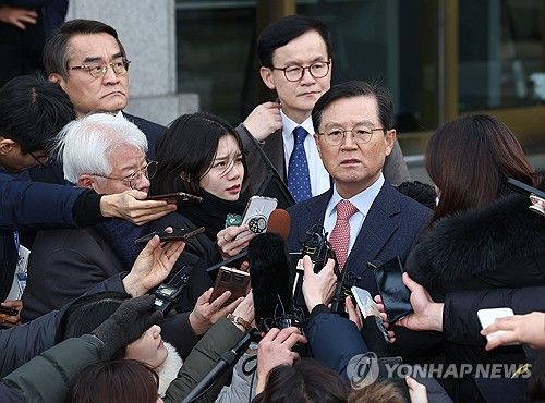 변론기일 마친 윤석열 대통령 측 대리인