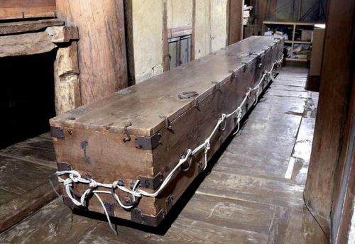 부산 범어사 괘불함