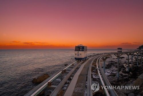 울진 죽변항의 스카이레일 [사진/성연재 기자]