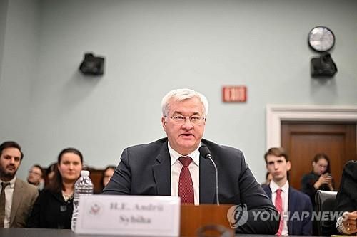 안드리 시비하 우크라이나 외무장관