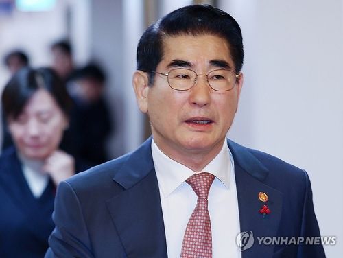 민주, 김용현 국방장관 탄핵소추안 발의