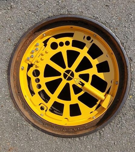 맨홀 추락방지시설