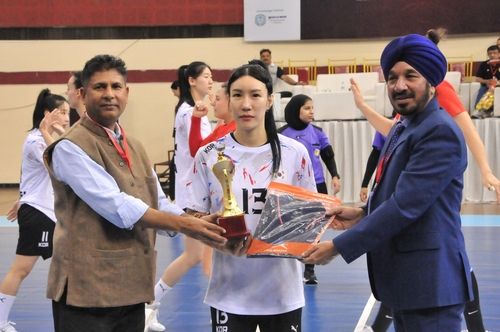 경기 최우수선수에 선정된 이연경