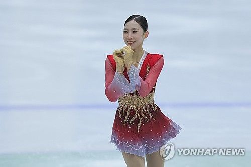 하트 그리는 김유성