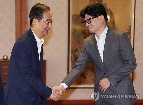 한덕수 총리와 한동훈 국민의힘 대표