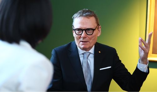 연합뉴스와 인터뷰하는 노벨경제학상 수상자 제임스 로빈슨 교수