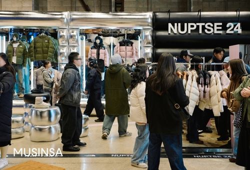 [무신사 제공. 재판매 및 DB 금지]