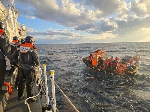 화재 선박 승선원 구조