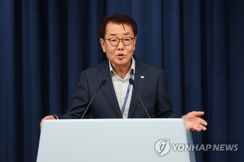 최영범 전 대통령실 홍보수석
