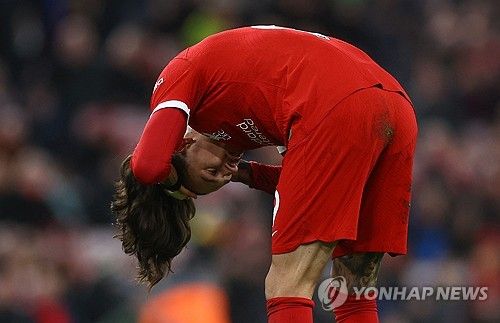 고개 숙인 리버풀의 다르윈 누녜스