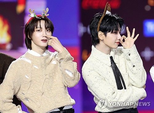 루돌프로 변신한 보이넥스트도어