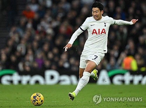 브라이턴과의 경기에 출전한 손흥민