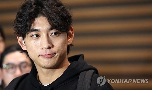 답변하는 이정후