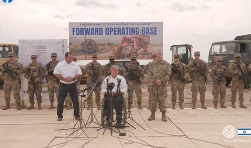 국경 군사기지 건설 계획 발표하는 그레그 애벗 텍사스 주지사