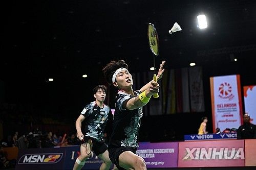 김원호(오른쪽)-기동주