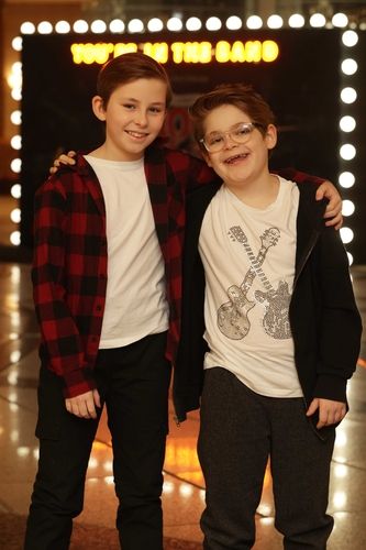 포즈 취하는 뮤지컬 '스쿨 오브 락' 아역들