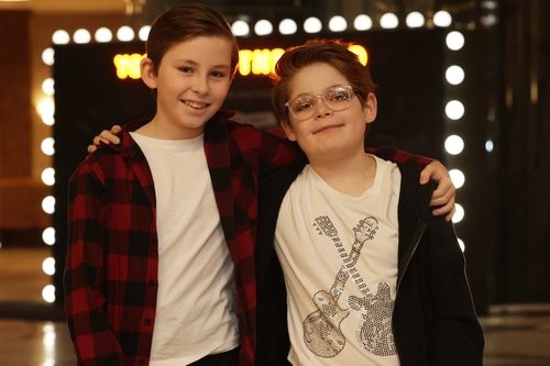 포즈 취하는 뮤지컬 '스쿨 오브 락' 아역들