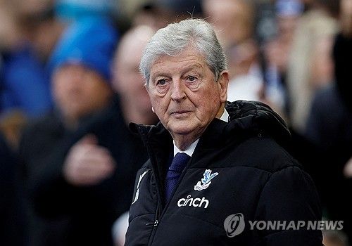 크리스털 팰리스에서 사임한 로이 호지슨 감독
