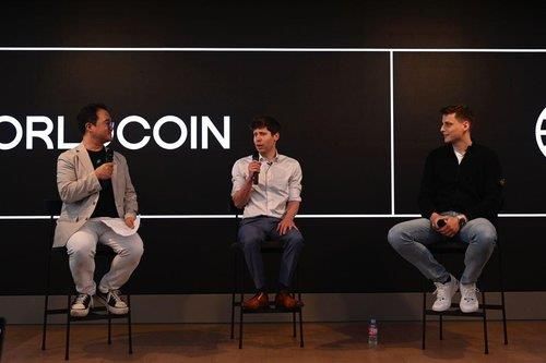 월드코인 프로젝트 소개하는 샘 올트먼