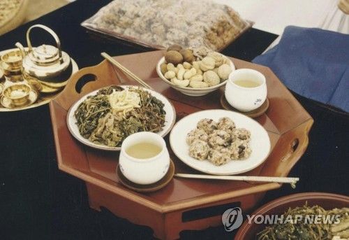 정월대보름 오곡밥과 부럼 상차림