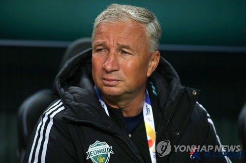 단 페트레스쿠 전북 현대 감독