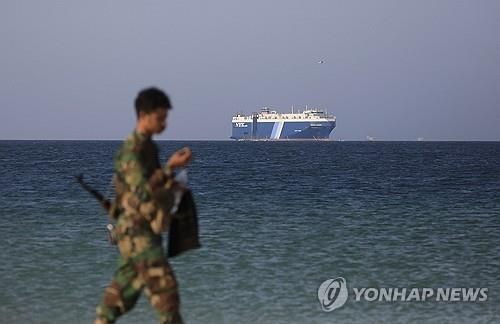 홍해 연안의 예멘 반군 후티 대원