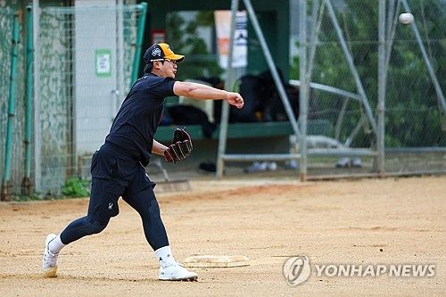 훈련하는 김서현