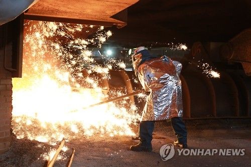 현대제철소 작업 모습