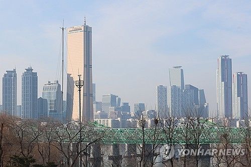 화창하지만 뿌연 날씨