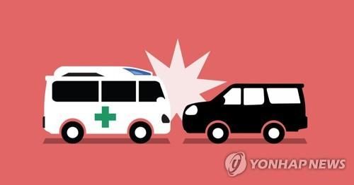 구급차 - SUV 교통사고 (PG)