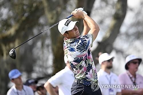 최근 플로리다주 팜비치 카운티로 이사한 호블란