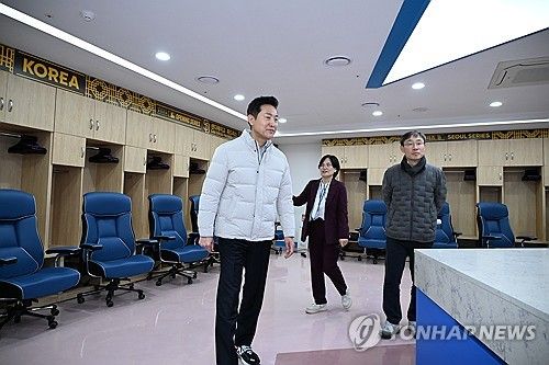 'MLB 월드투어 서울시리즈' 준비 상황 점검하는 오세훈 서울시장