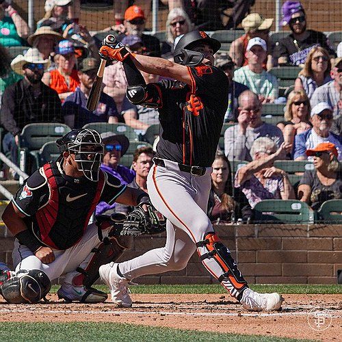 이정후, 두 번째 시범경기서 첫 홈런