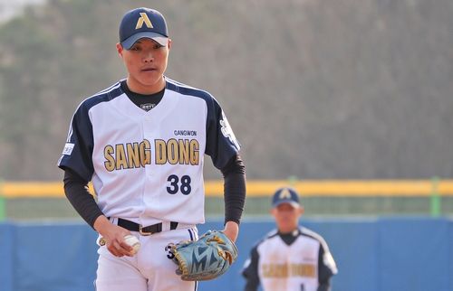 상동고 야구부 경기 모습