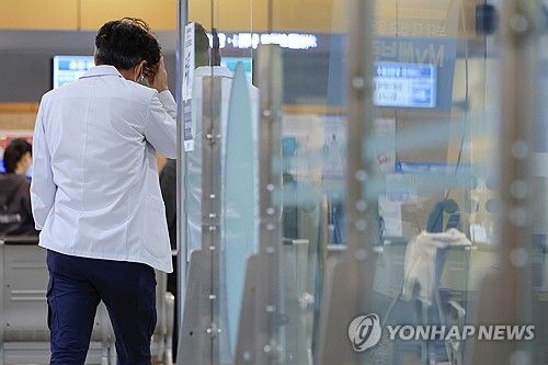 계속되는 의정갈등