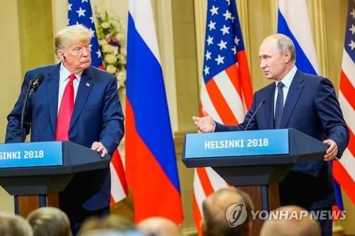 트럼프 전 대통령(좌)과 푸틴 대통령