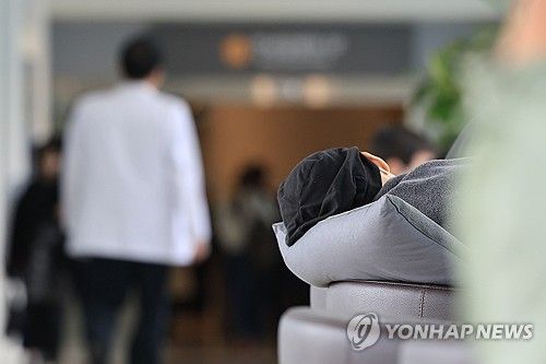 끝이 보이지 않는 의정갈등