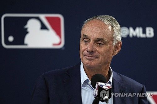 롭 맨프레드 MLB 커미셔너