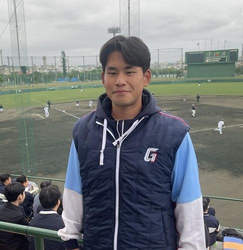 롯데 자이언츠 왼손 투수 김진욱