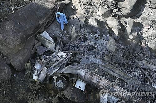28일(현지시간) 남아공에서 발생한 버스 추락 사고